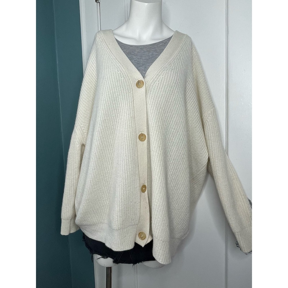 Jenni Kayne Cream Oversized V‑Neck Button Cardigan